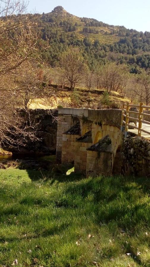 Casa Rural Del Chopo La Aliseda de Tormes Esterno foto