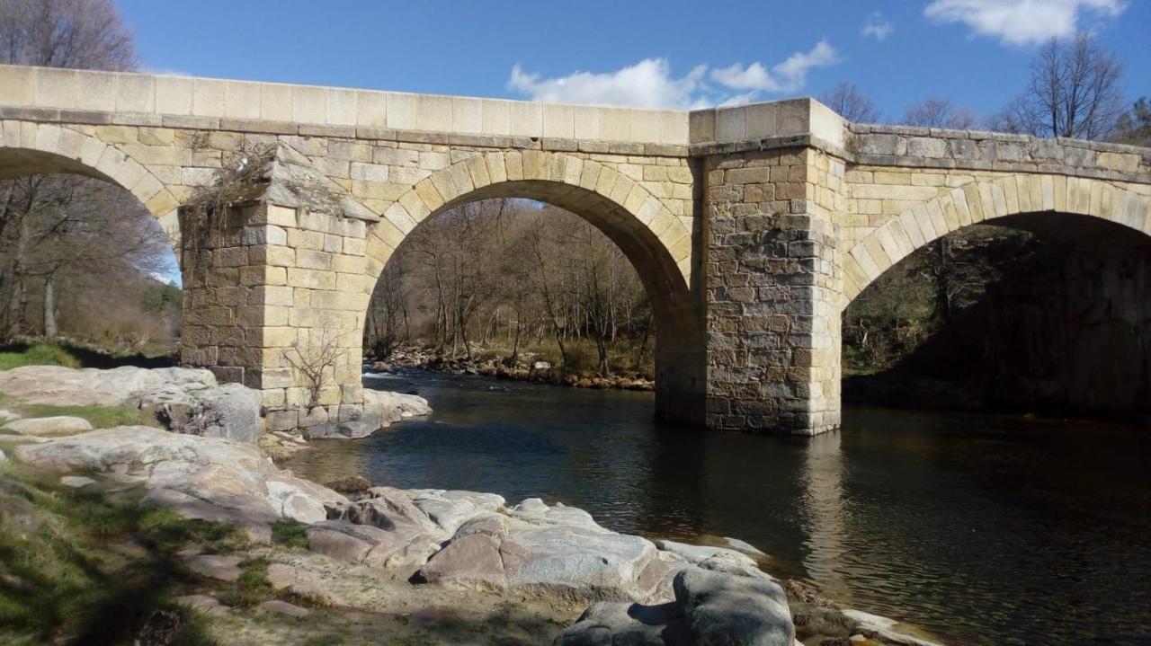 Casa Rural Del Chopo La Aliseda de Tormes Esterno foto